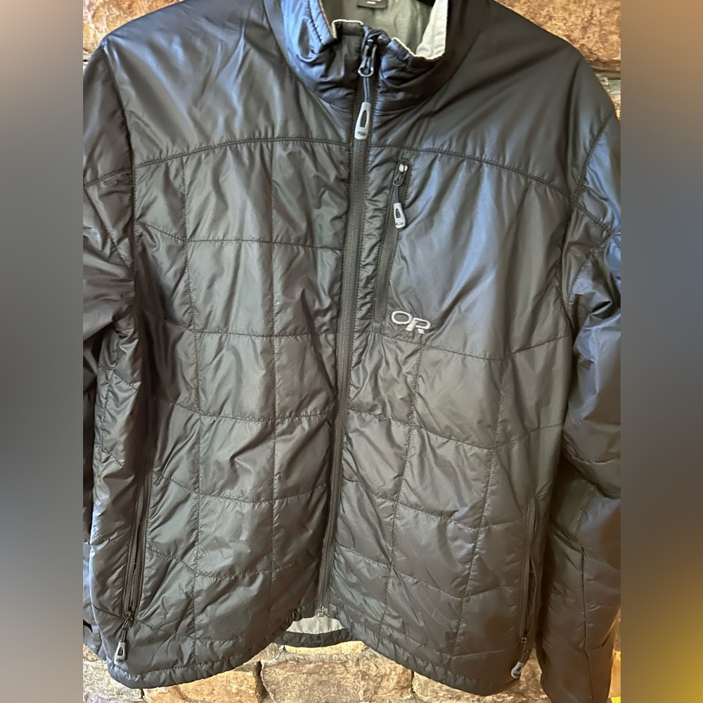 Outdoor Research Mens M Charcoal Puffer Jacket